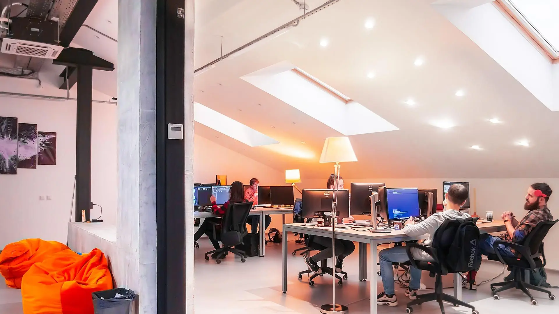 Equipo Andevo trabajando